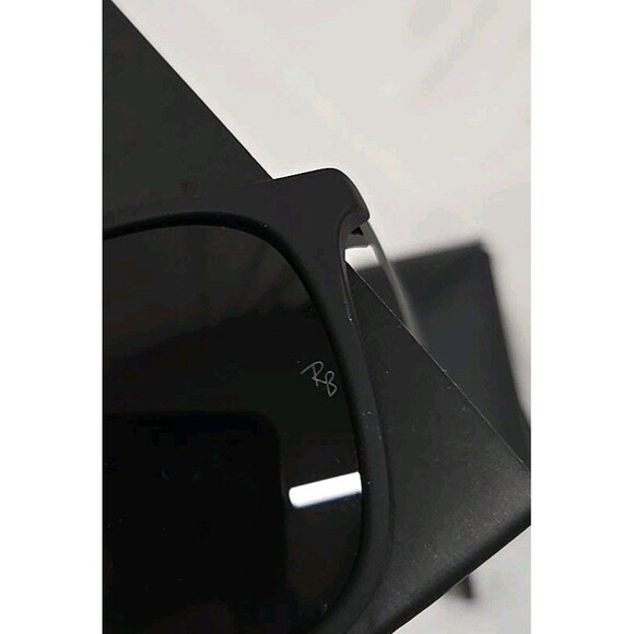 Ray Ban Chris Sunglasses RB 4187 622/8G 54▪︎18 145 Rubber Black Gradient Gray - Picture 4 of 8